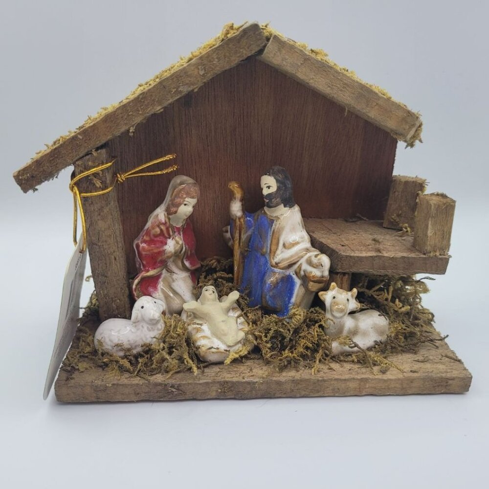 Christmas House Rustic Nativity Wooden Porcelain Moss Mary Joseph Baby Jesus
